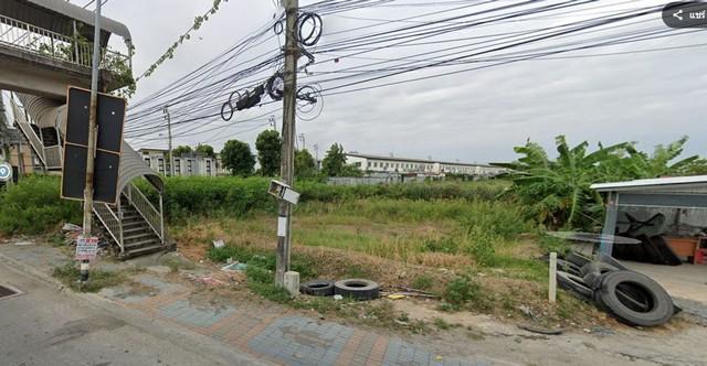 ขายที่ดินเปล่าติดถนนใหญ่เหมาะปลูกสร้างอาคารทำร้านค้าขาย ใกล้แหล่งชุมชน ฝั่งตรงข้ามหน้าวัดศรีวารีน้อย ใกล้สุวรรณภูมิ