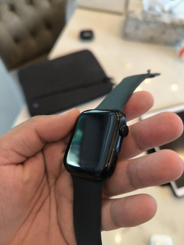 Apple Watch Series 7 45mm Aluminum Case 5