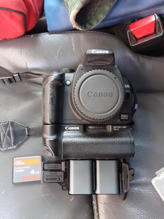 กล้องมือสอง Body Canon 350D พร้อม Grip สภาพใช้งานได้ปกติ 1