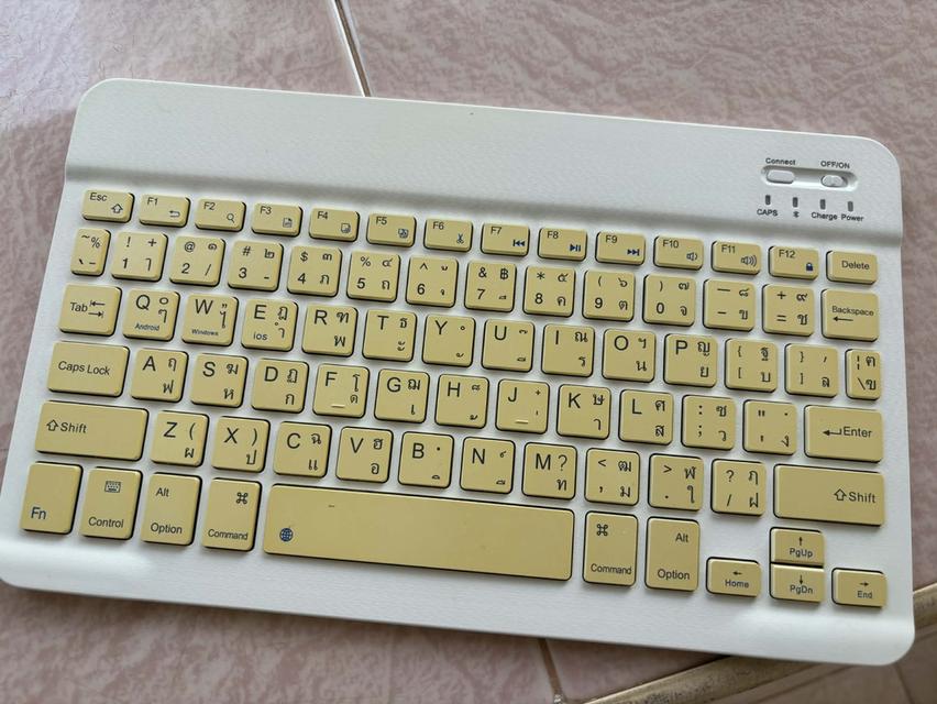 แป้นพิมไอแพดแบบบลูทูธ