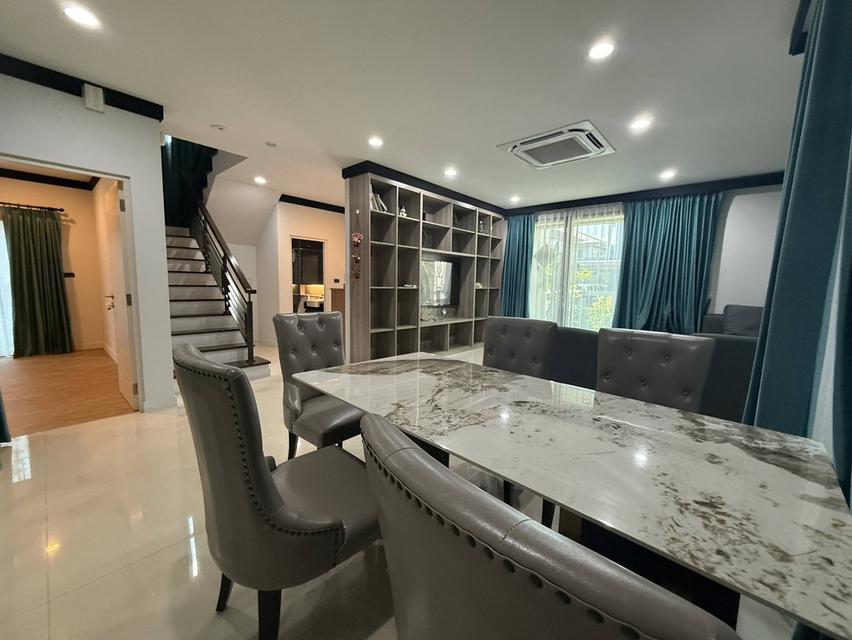 For Rent Setthasiri Krungthep Kreetha 2 4bed 4bath 3parking + EV Charger 12