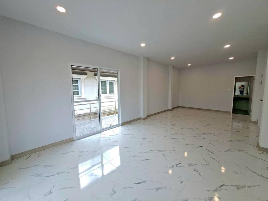 ขายด่วนบ้านเดี่ยว 2 ชั้น หมู่บ้านสวนหลวงวิลล์ เฉลิมพระเกียรติร.9 ซอย 28 บ้านรีโนเวทใหม่ (N.1953) 10