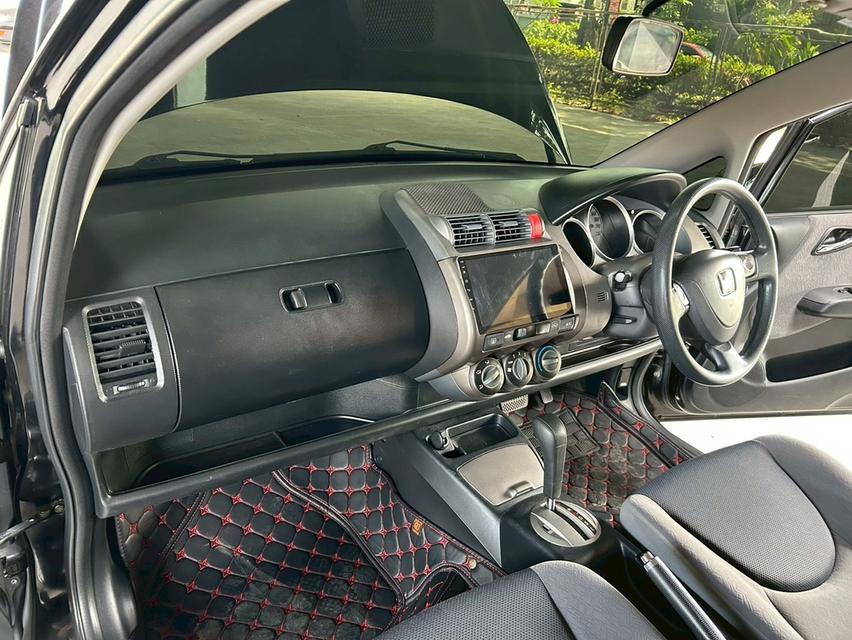 2006 Honda JAZZ 1.5 i-DSi รถสวยจัด สภาพเยี่ยม รูปที่ 9