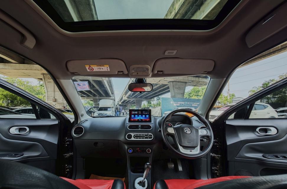 MG-3 X Sunroof AT ปี 2016