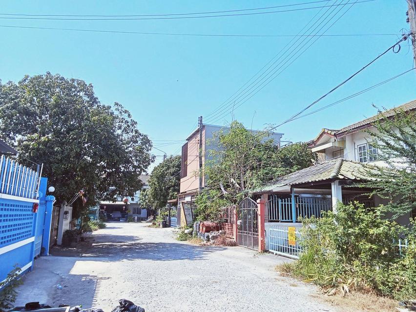 ขายบ้าน 2 ชั้น หมู่บ้านมัฆวานรังสรรค์ คลอง10 ธัญบุรี 3