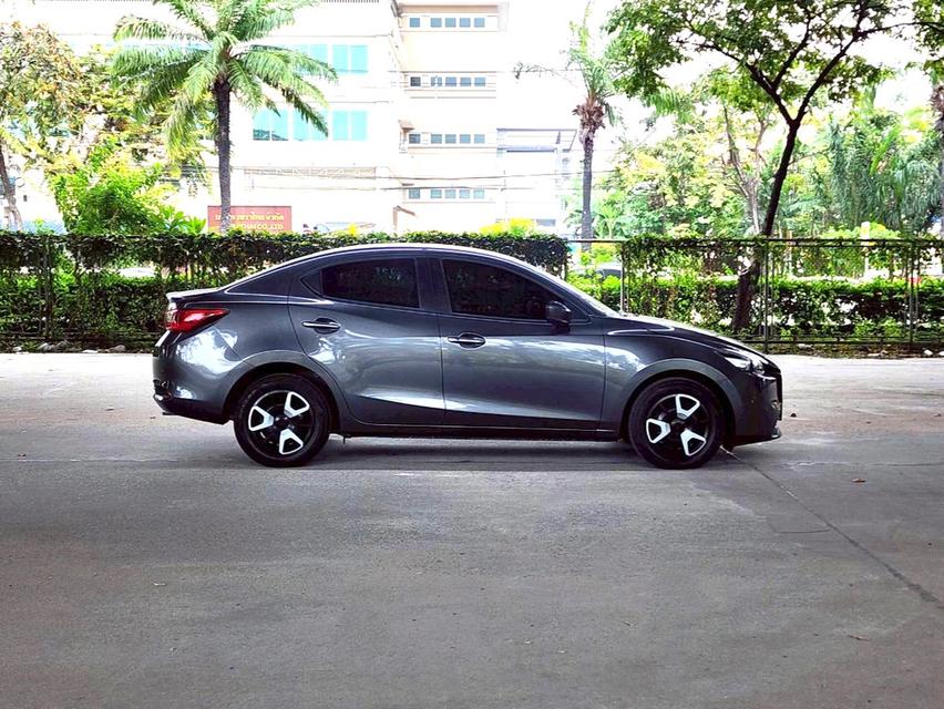 ขายรถ mazda2 1.3 ปี 2024 สีเทา เกียร์ออโต้ 8