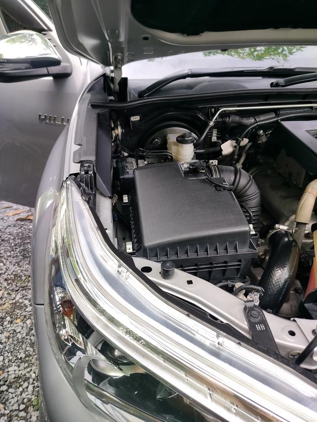 รถกระบะโตโยต้า รีโว่ 5