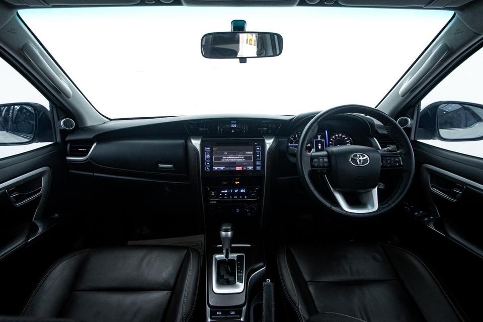 รหัสรถ 1D086 FORTUNER 2.4 V 4WD 2018 6