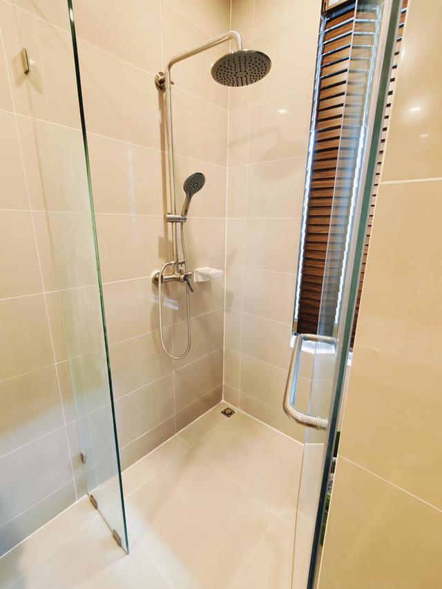 ให้เช่าคอนโดติดถนน ติด BTS อุดมสุข ย่านสุขุมวิท IDEO BLUECOVE 12