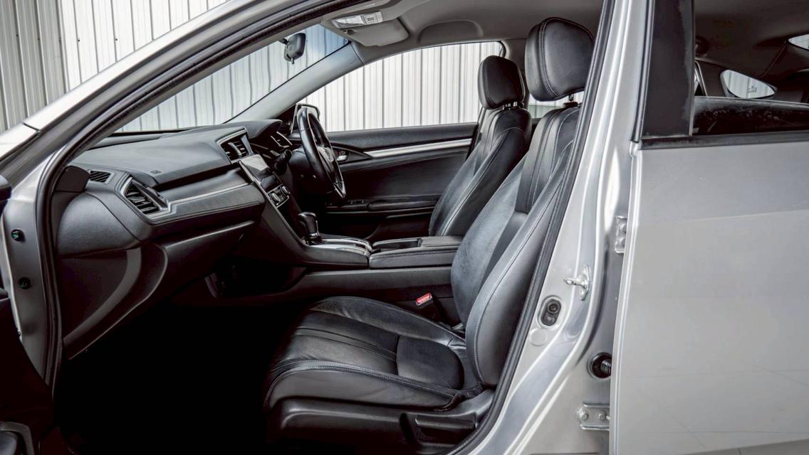 HONDA CIVIC 1.8 EL ปี 2017 สีเทา โฉม FC-FK ปี16-21 รูปที่ 11