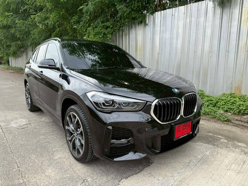 BMW X1 sDrive20d M SPORT TOP 2022 รถใหม่มากๆ ถูกกว่าป้ายแดงครึ่งนึงเลยครับ