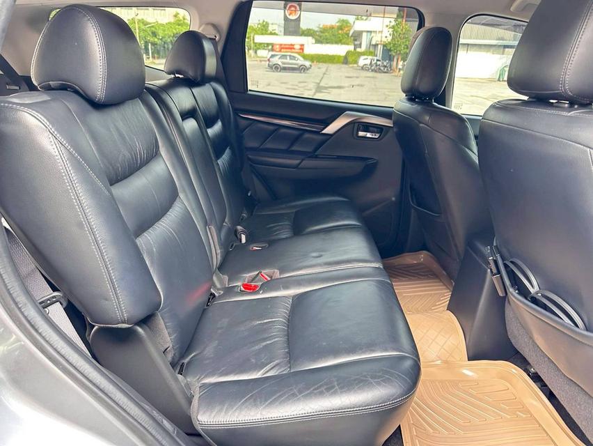 Mitsubishi Pajero Sport 2.4GT Premium Auto 4x4 สีเทา ปี 2015 13