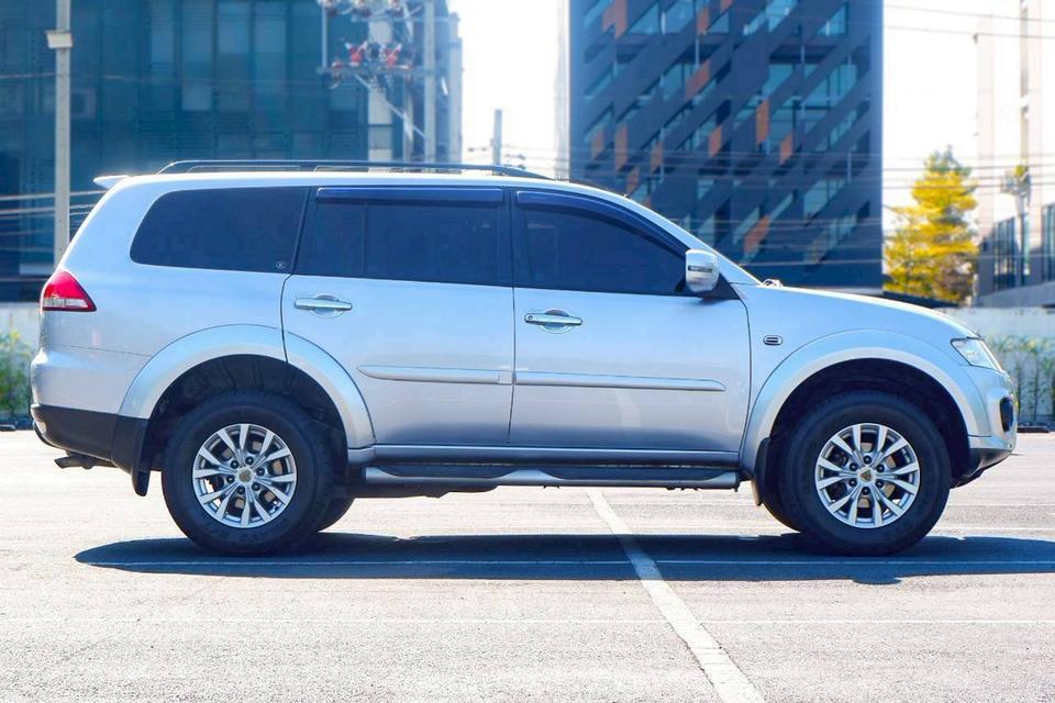 รหัสรถ QT3466 📌 Mitsubishi pajero sport 2.5 GT ปี 2014