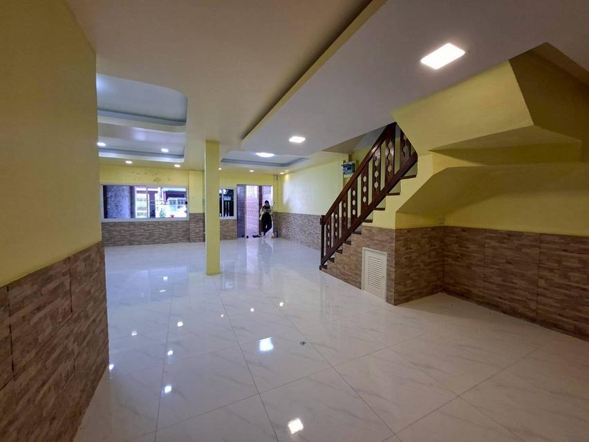 ขายทาวน์เฮ้าส์ 2 ชั้น หมู่บ้านปัญญานคร บางปู บ้านรีโนเวทใหม่ พร้อมอยู่ (N.977) 9