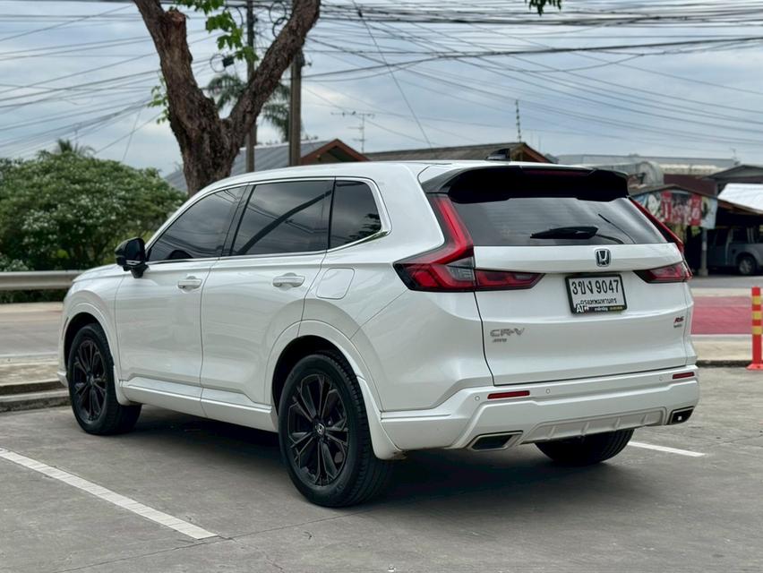 NEW Honda CR-V e:HEV RS 4WD TOP. สีขาว ปี 2023.
