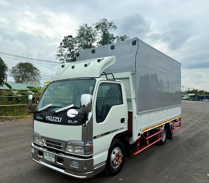 รถบรรทุก Isuzu NKR 120 แรง ปี 2005 2