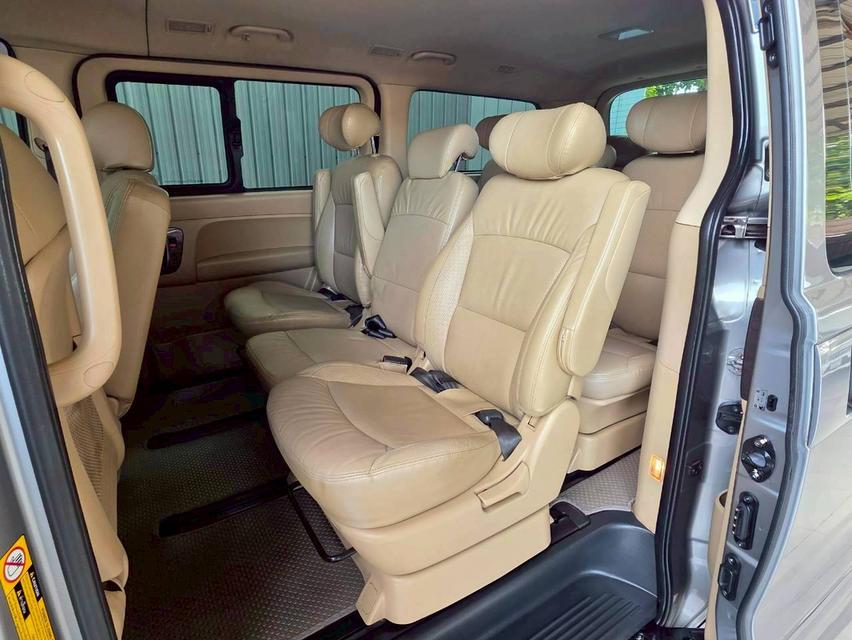 Hyundai H1 2.5Deluxe ปี16 16