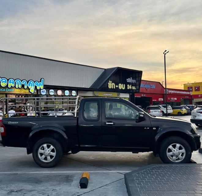  2005 Isuzu D-max 6