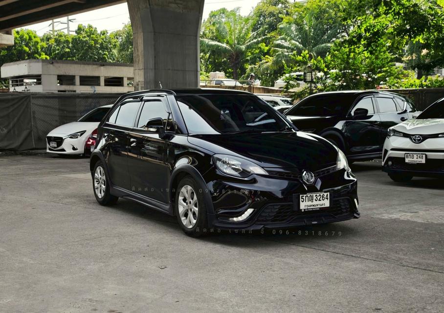 MG-3 X Sunroof AT ปี 2016