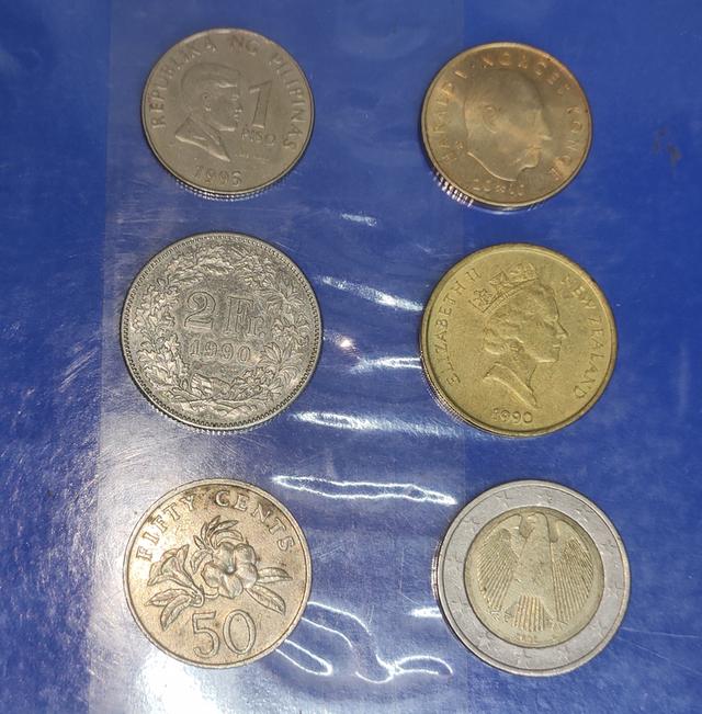 เหรียญต่างประเทศสะสม