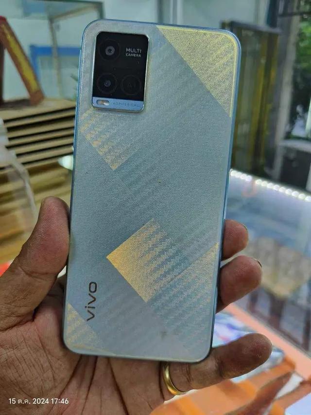 มือถือพร้อมใช้งานสภาพดีมาก Vivo Y21 4