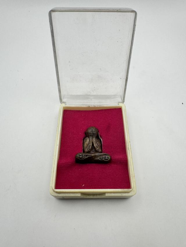 พระปิดตาหลวงพ่อดำ วัดใหม่ นภาราม รุ่นสมปรารถนา 5