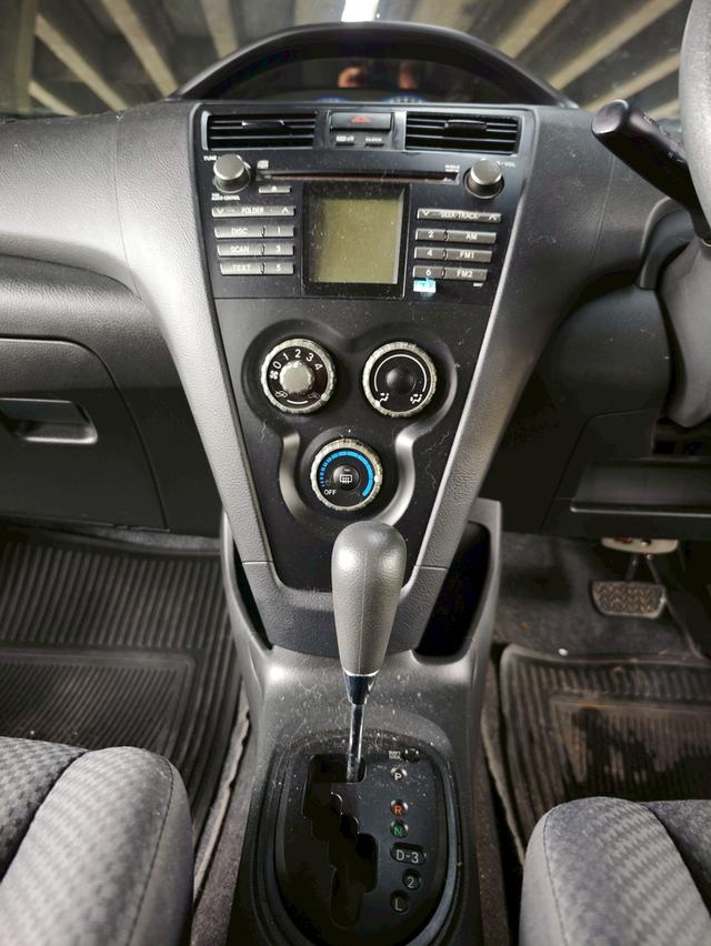 Toyota Vios 1.5 J AT 2007 13