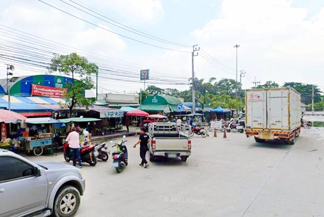 ใกล้สนามบินสุวรรณภูมิ ให้เช่าโกดัง 805ตร.ม. ARLลาดกระบัง 2.7กม.ถ.ร่มเกล้า19-29 205ตร.ว. 5