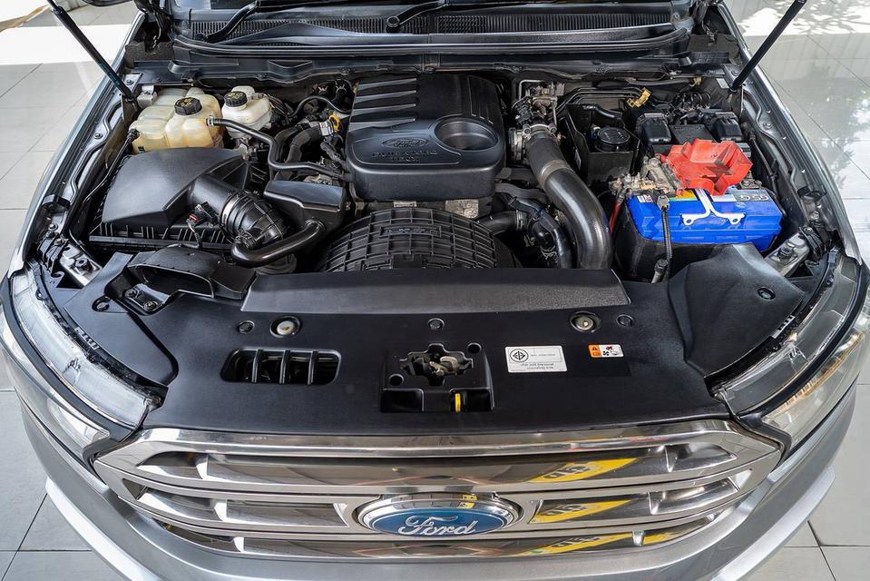 FORD EVEREST, 2.2 TITANIUM ปี 2018 สีเทา โฉม ปี15-22 รูปที่ 14