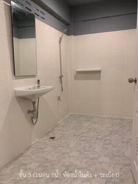 ให้เช่าอาคารพาณิชย์ 5.5 ชั้น 252 ตร.ม. หมู่บ้านเซ็นต์หลุยส์ เซ็นเตอร์ ปรับปรุงใหม่ ใกล้รถไฟฟ้า 4