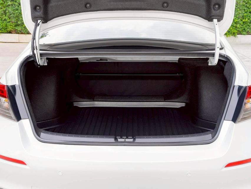 Honda Civic 2.0 eHev EL+ ปี 2022เบนซิน+ไฟฟ้า 📌 #ประกันเครื่องเกียร์3ปี3หมื่นkm รูปที่ 15