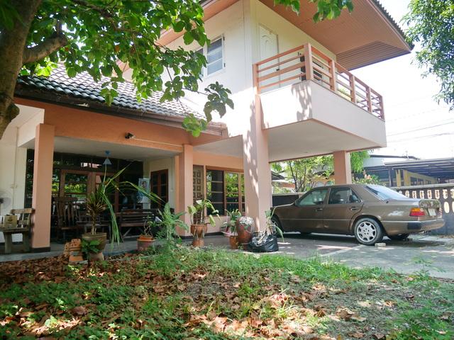 ขายบ้านเดี่ยว หมู่บ้านสี่ไชยทอง3 ซอย แจ้งวัฒนะ-ปากเกร็ด 24 ถนนแจ้งวัฒนะ ตำบลบางตลาด อำเภอปากเกร็ด นนทบุรี ใกล้ห้างเซ็นทรัล แจ้งวัฒนะใกล้ห้างบิ๊กซี 1