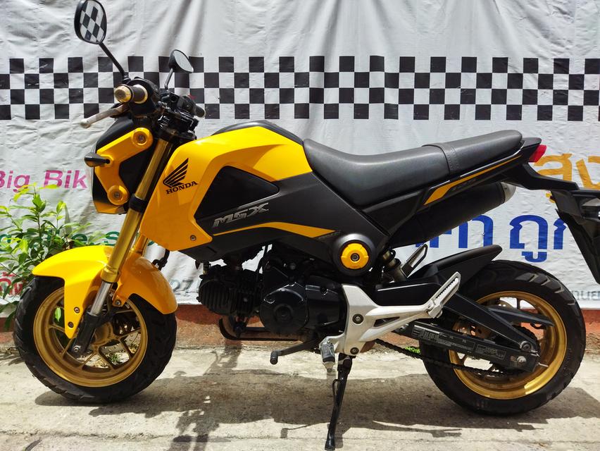 ขาย/เทริน Msx125 สตาร์ทมือ  รถบ้านมือเดียว สภาพดีเครื่องดี จด พ.ค.58 เล่มทะเบียน ชุดโอนครบ ระบบไฟ ระบบเบรค สมบูณย์ดีหมด รถไม่เคยล้มไม่เคยชน