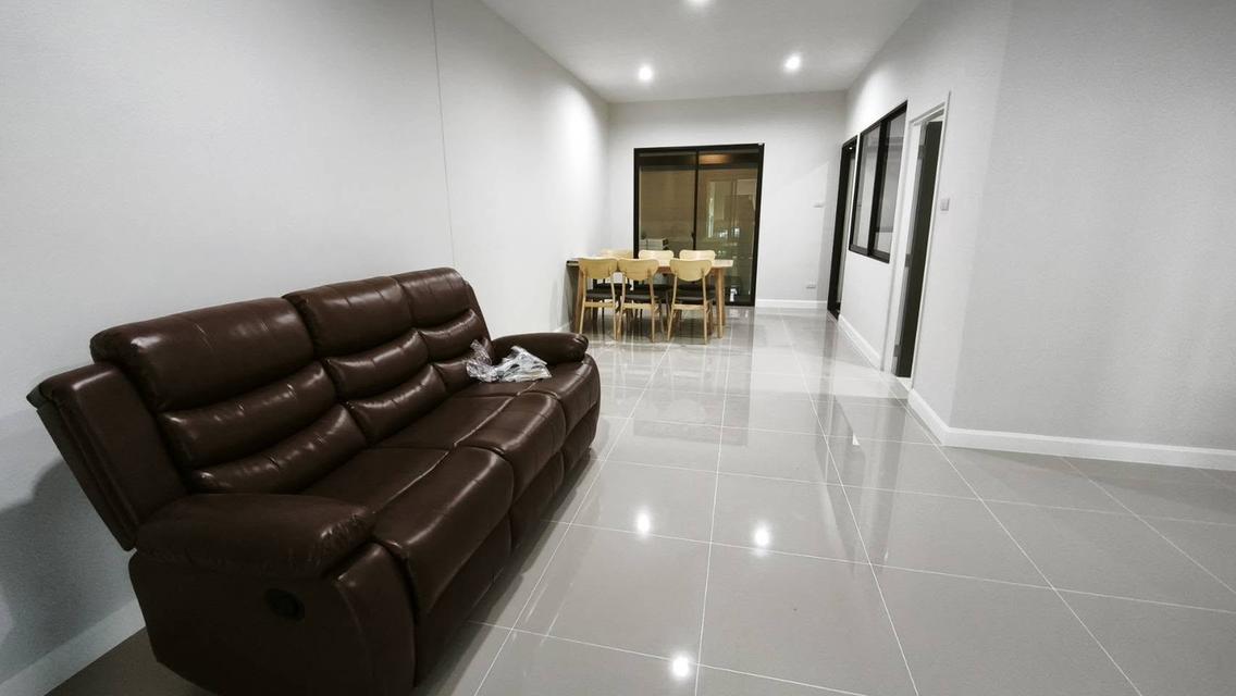 🏡 ทาวน์โฮมสองชั้นในโครงการ พร้อมระบบรักษาความปลอดภัย #เมืองเชียงใหม่ ราคาเพียง 25,000 บาท/เดือน ✨ 清迈联排别墅出租 3 卧室 3 卫生间 – 租金 25,000 泰铢/月 ✨ 16