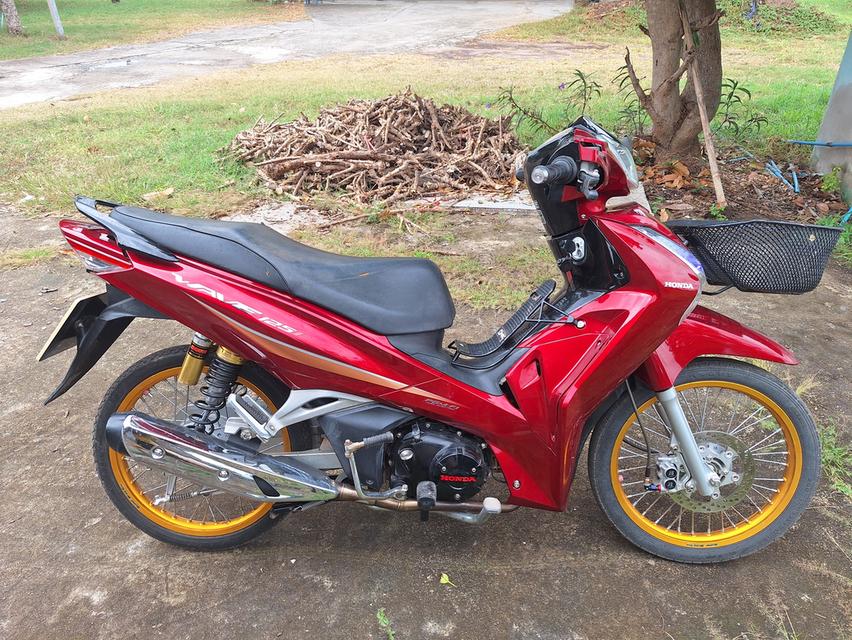 เวฟ125i LEDแต่งสวยๆ สตาจมือ