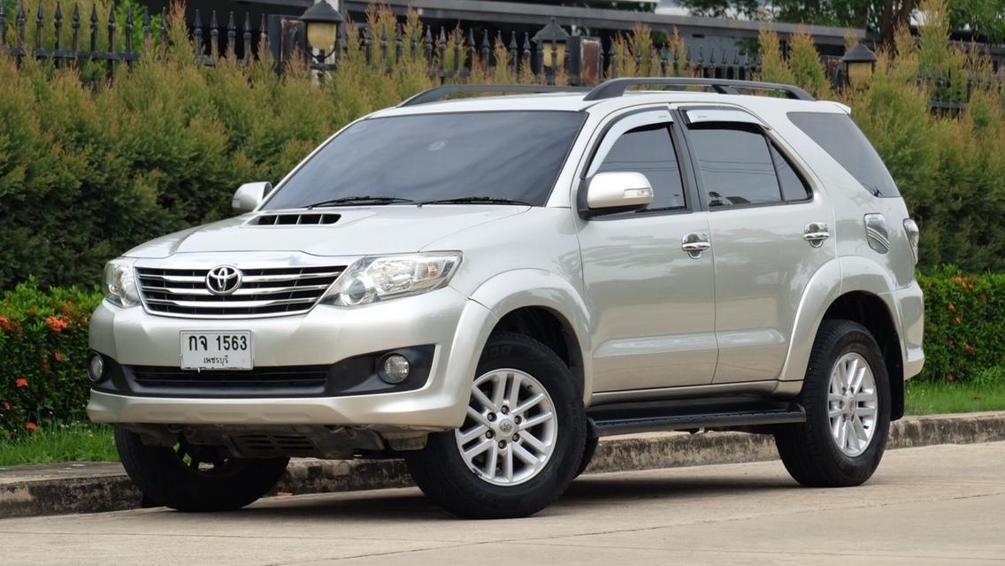 รหัสรถ KN1563 TOYOTA FORTUNER 2.5 G ปี 2012 รูปที่ 2