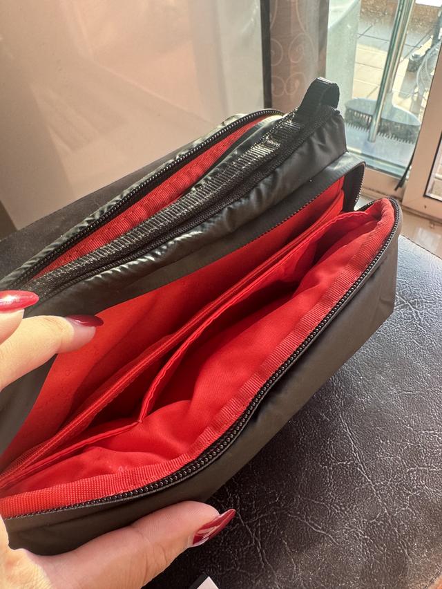 กระเป๋า Topologie SizeM แท้100% มือสอง รูปที่ 3