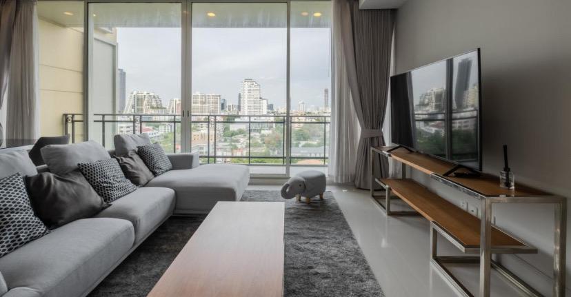 ขายคอนโด Royce Private Residences วิวเมือง