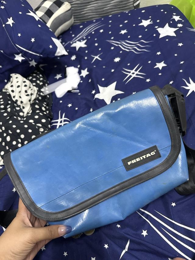 กระเป๋า FREITAG F41 สภาพตามการใช้งาน