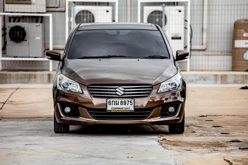 Suzuki Ciaz 1.25 GLX ปี 2017 สีน้ำตาล มือเดียวป้ายแดง