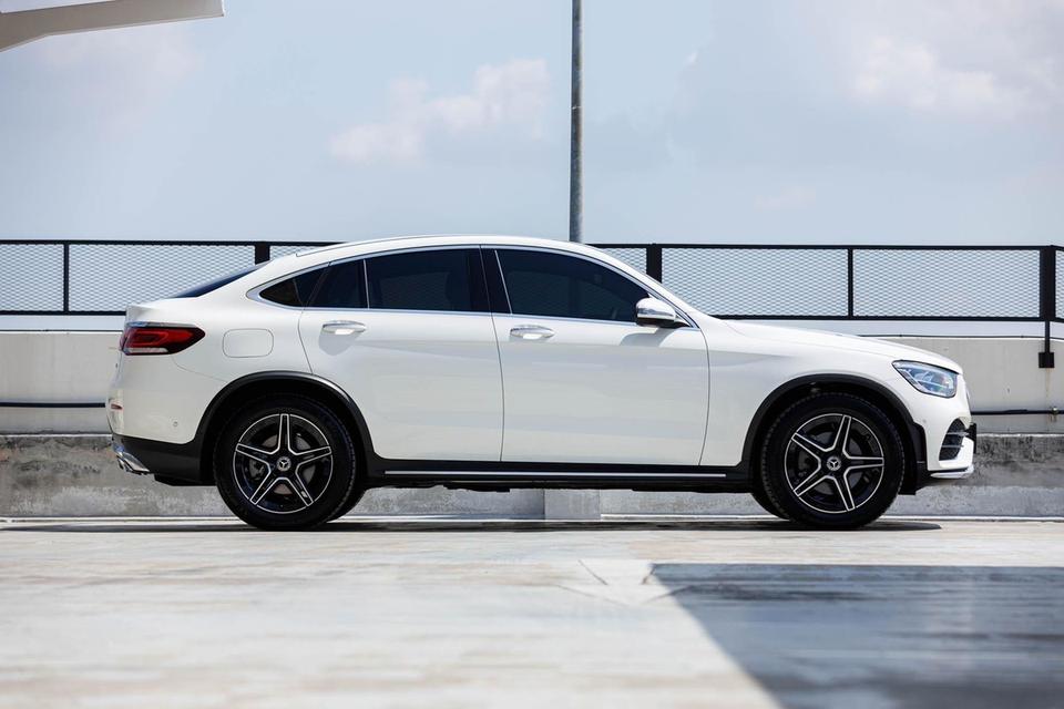 Mercedes Benz GLC 220d Coupe AMG ปี2021 7