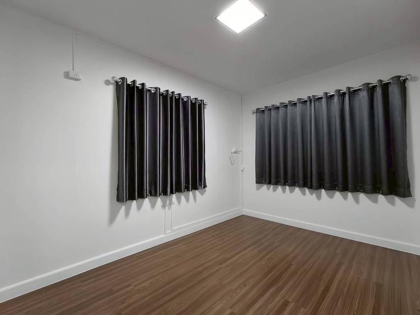 หมู่บ้านเมททาวน์ ปทุม-ติวานนท์ ต.บ้านฉาง อ.เมืองปทุมธานี จ.ปทุมธานี 15