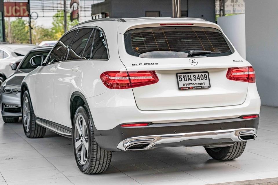 รหัสรถ NP3409 BENZ GLC250d 4MATIC OFFROAD 2019 10