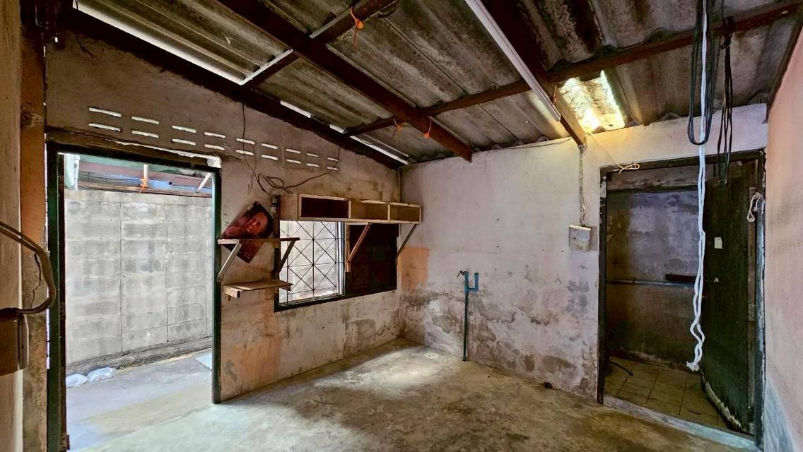 ขายที่ดินพร้อมบ้านครึ่งปูนครึ่งไม้ ทำเลทองดอนเมือง ซอยช่างอากาศอุทิศ 10  เนื้อที่  54.3 ตรว. 14