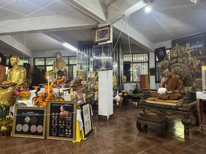 พญาเต่าเรือน ครูบาเเก้ว วัดพระธาตุภูเเพ็ค จ. สกลนคร เนื้อทองเเดง รูปย่อยที่ 3