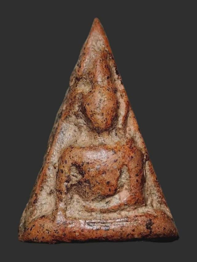 พระกรุกำแพงเพชร นางพญา