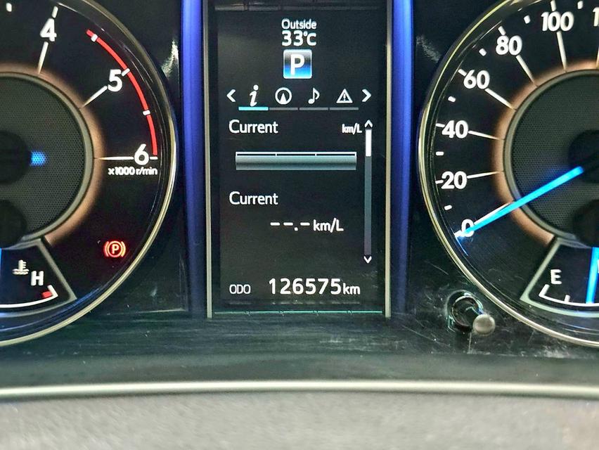 รหัสรถ SEZ372 Toyota Fortuner 2.8 V 4WD เกียร์ ออโต้ ดีเซล สี ขาว-ดำ ปี 2016 18