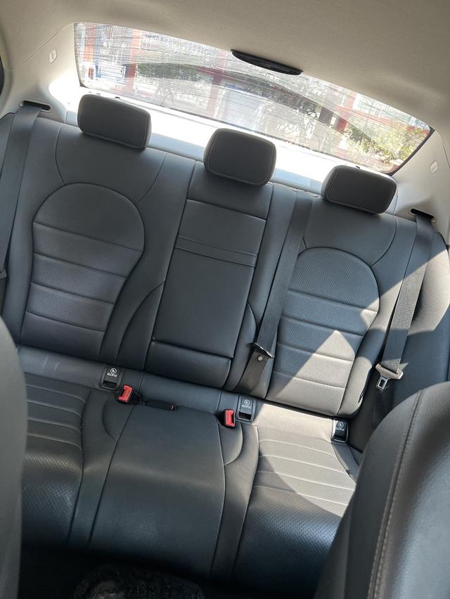 Mercedes-Benz C350e AMG Dynamic ปี 2018 รูปที่ 8