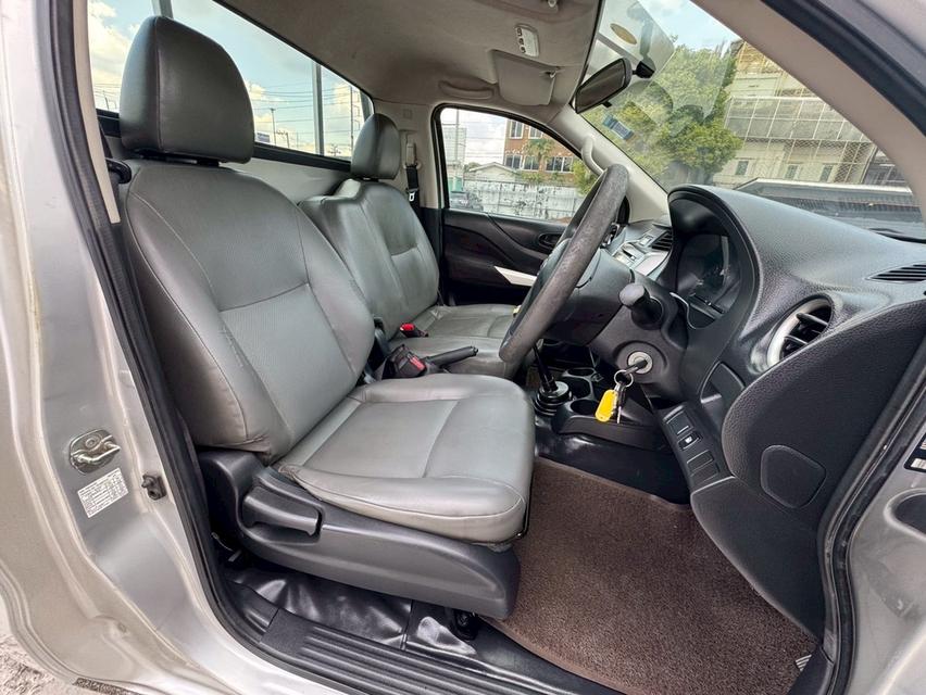 Nissan Navara Np300 2.5 SL MT รูปที่ 9