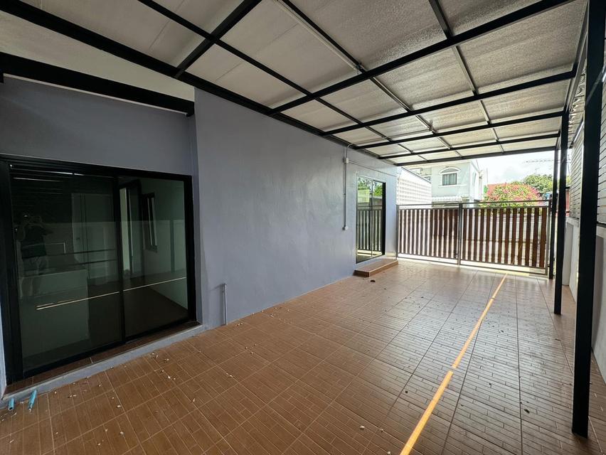 ทาวน์เฮ้าส์หลังริม บางกรวย-ไทรน้อย หมู่บ้าน ศรีประจักษ์ 5 3